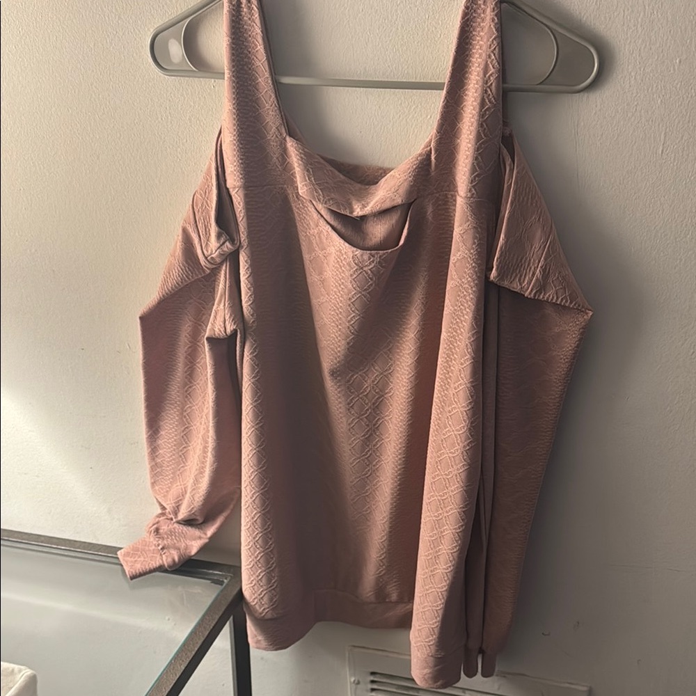 Elegant Pink Women's Cold Shoulder Top XL